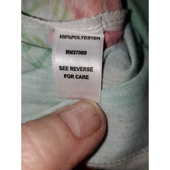 Cato Women's Plus Sized Top Spring & Summer Lightweight Floral Design 22/24 - Picture 8 of 10